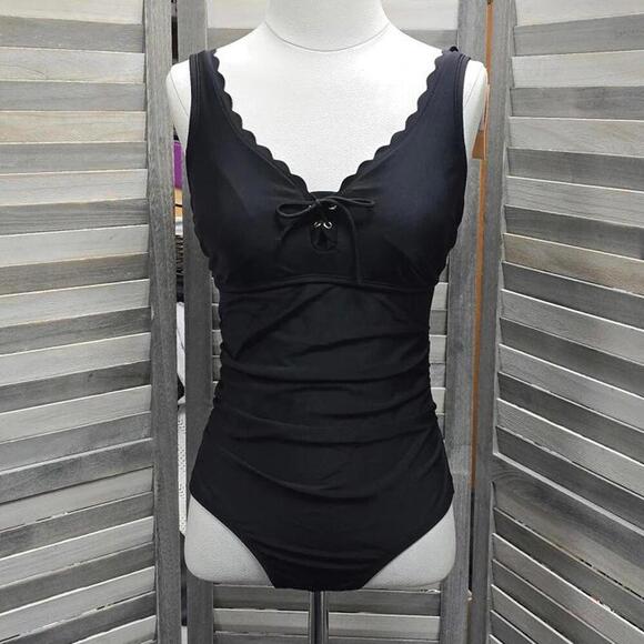 Grommet Scallop Full Coverage One Piece Swimsuit | Kona Sol - Picture 1 of 10